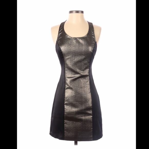 Wendy Wise Gold panel sheath style little black cocktail dress, size small - Picture 1 of 9